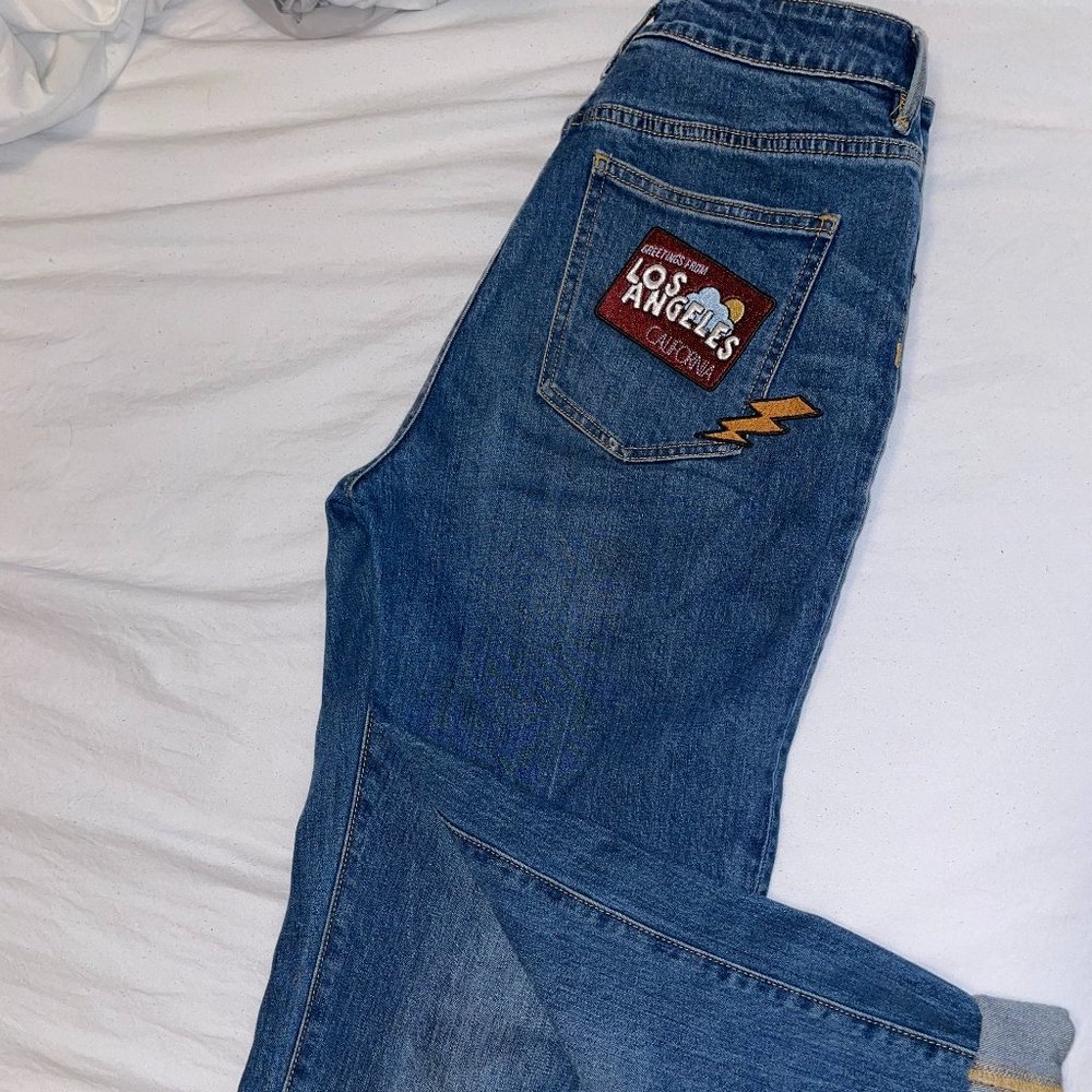 High waisted denim jean with patchwork